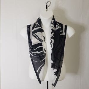 Talbots Black & White Scarf